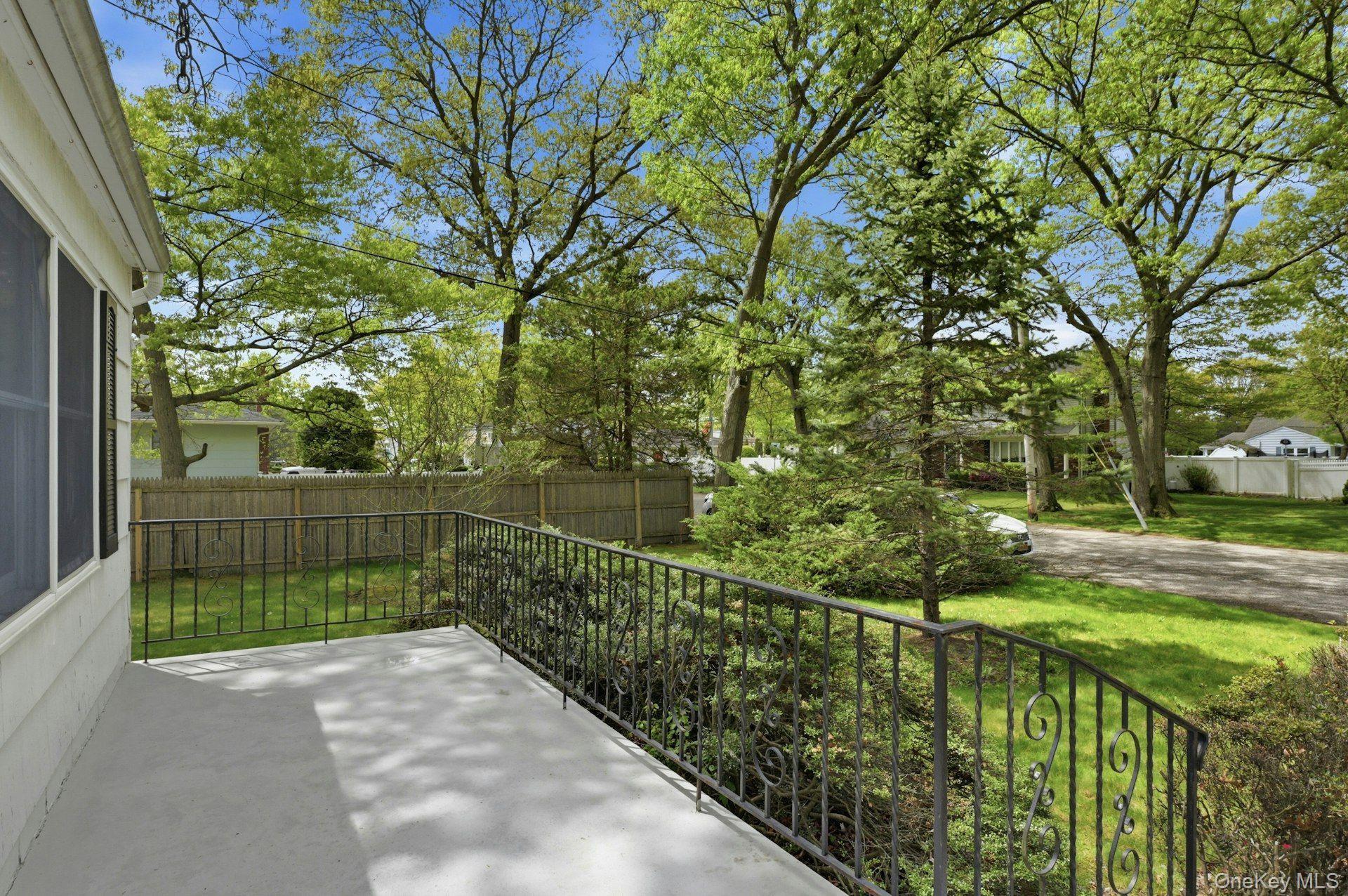 Single Family Avenue B Suffolk County, NY 11741, MLS-996770-3