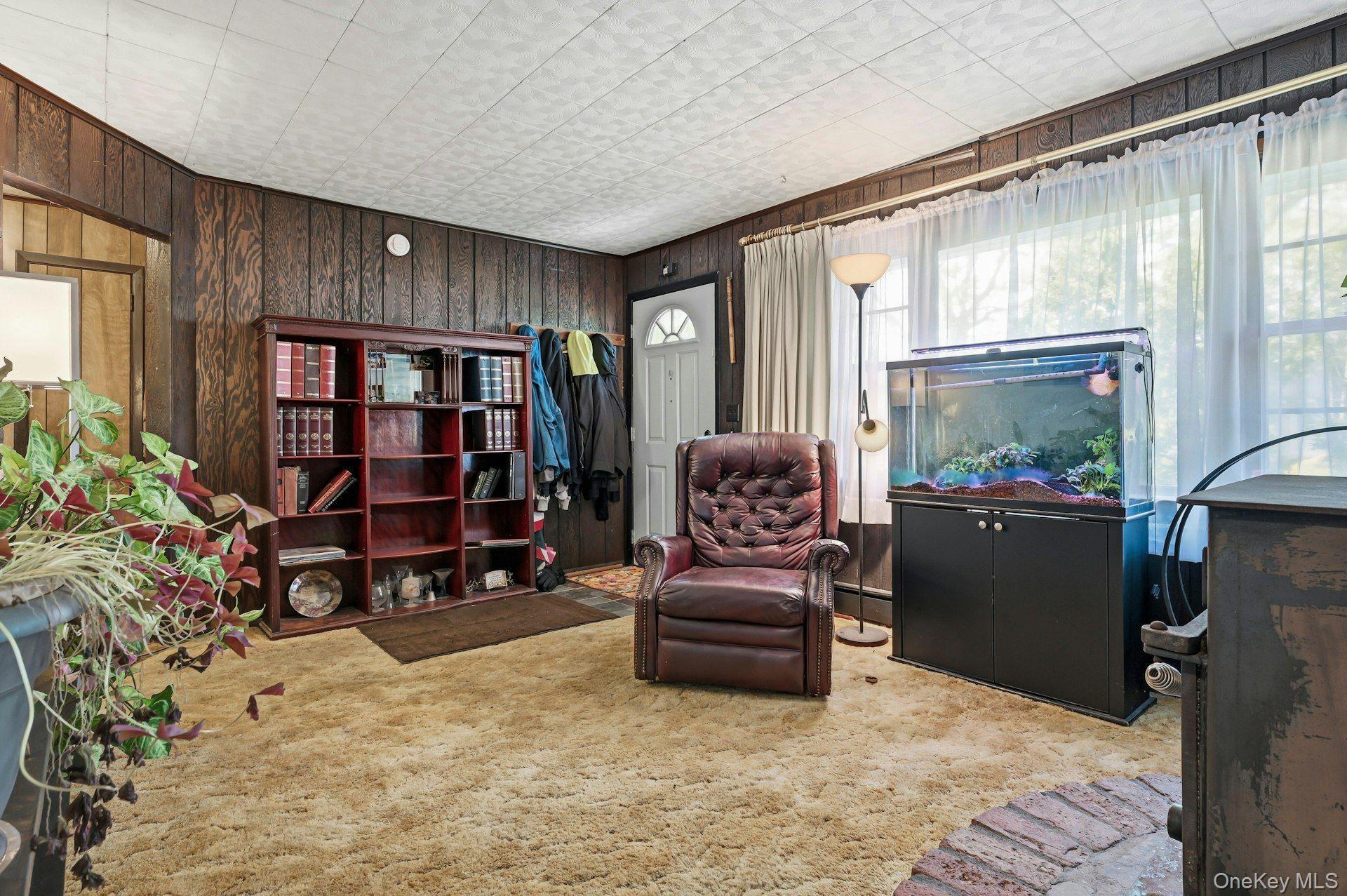 Single Family Avenue B Suffolk County, NY 11741, MLS-996770-8