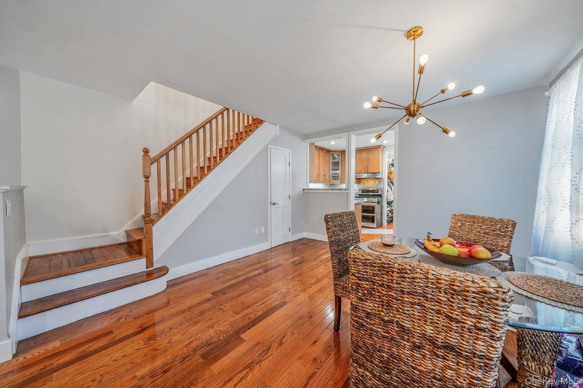 Single Family 69th Queens, NY 11385, MLS-996788-12