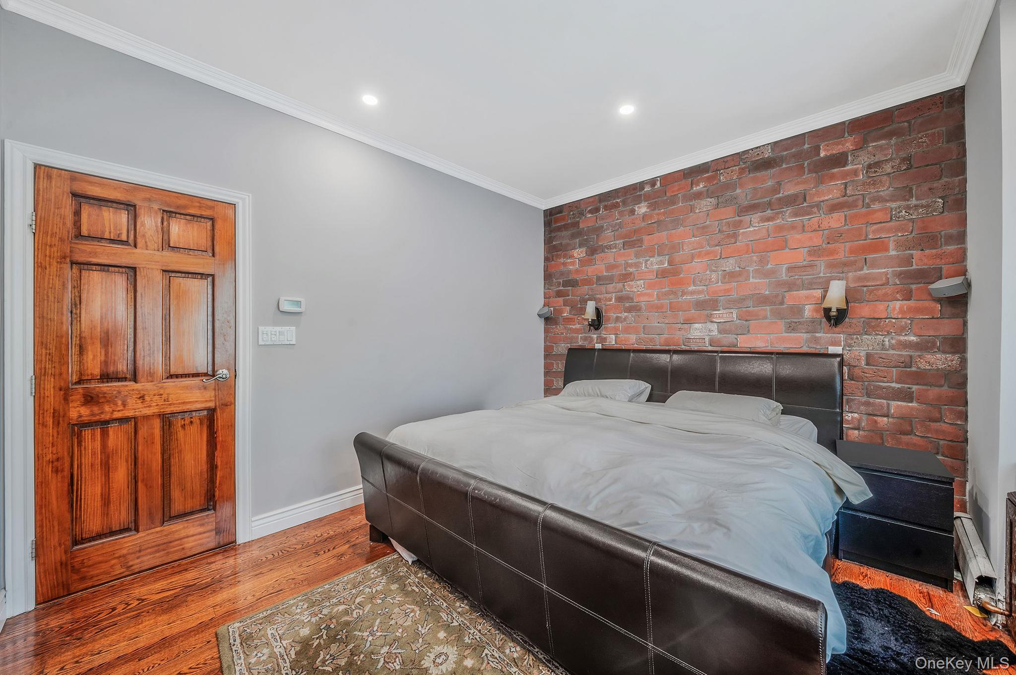 Single Family 69th Queens, NY 11385, MLS-996788-15