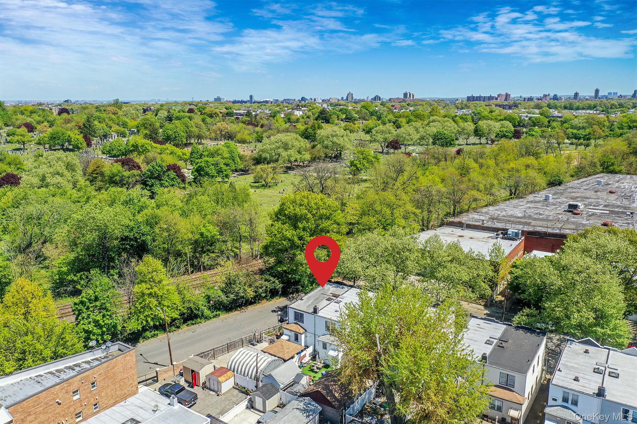 Single Family 69th Queens, NY 11385, MLS-996788-33