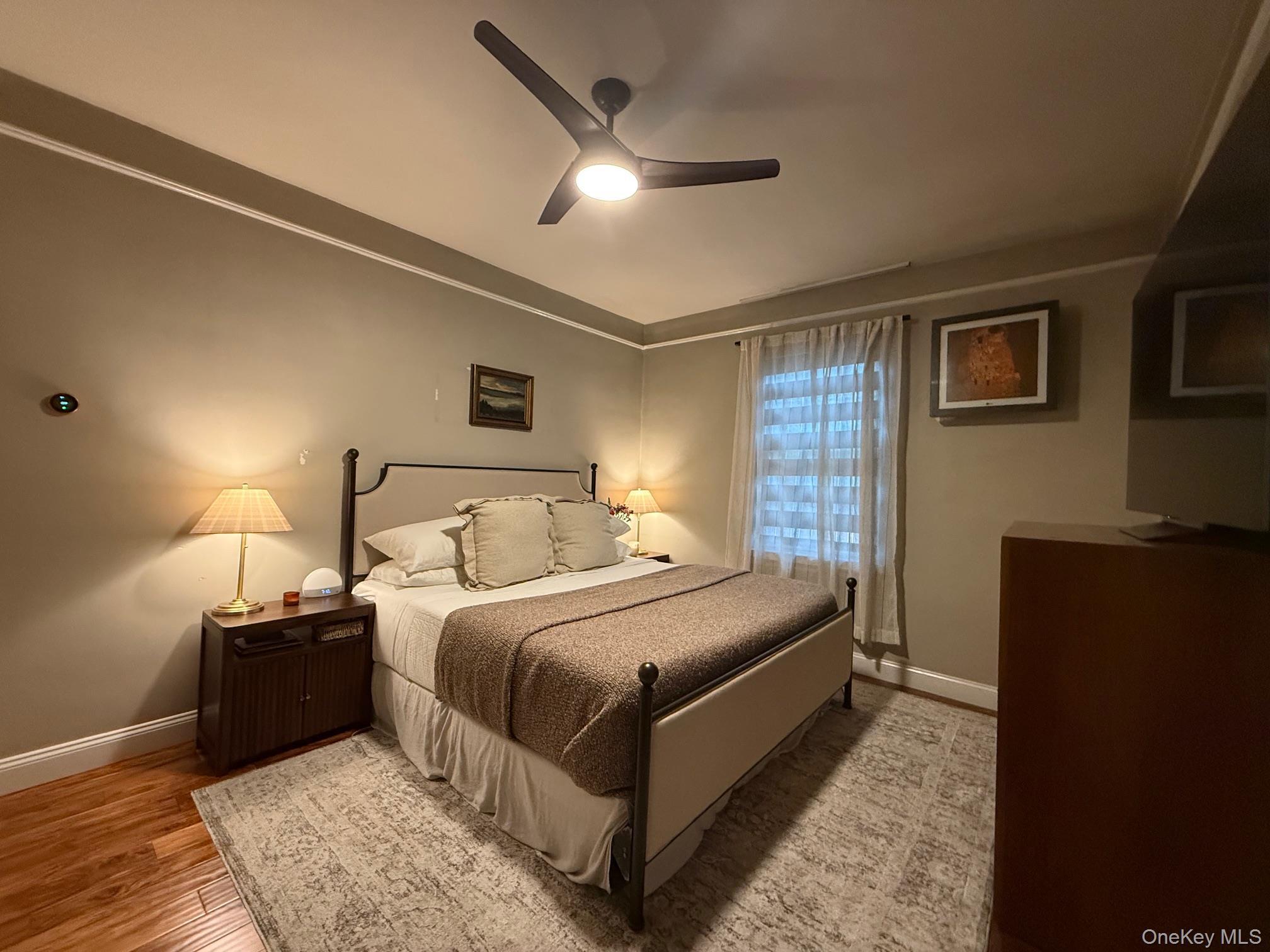 Single Family Tenbroeck  Bronx, NY 10461, MLS-996790-8