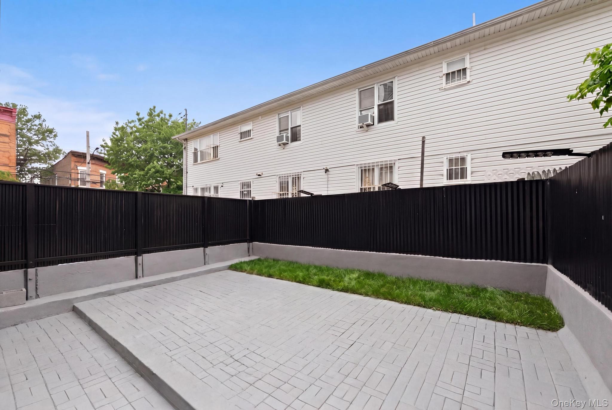 Single Family Glenmore  Brooklyn, NY 11208, MLS-996806-36