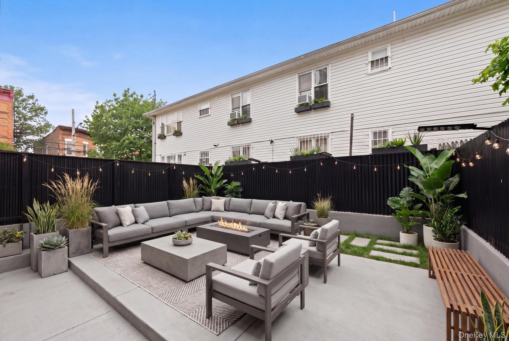 Single Family Glenmore  Brooklyn, NY 11208, MLS-996806-37