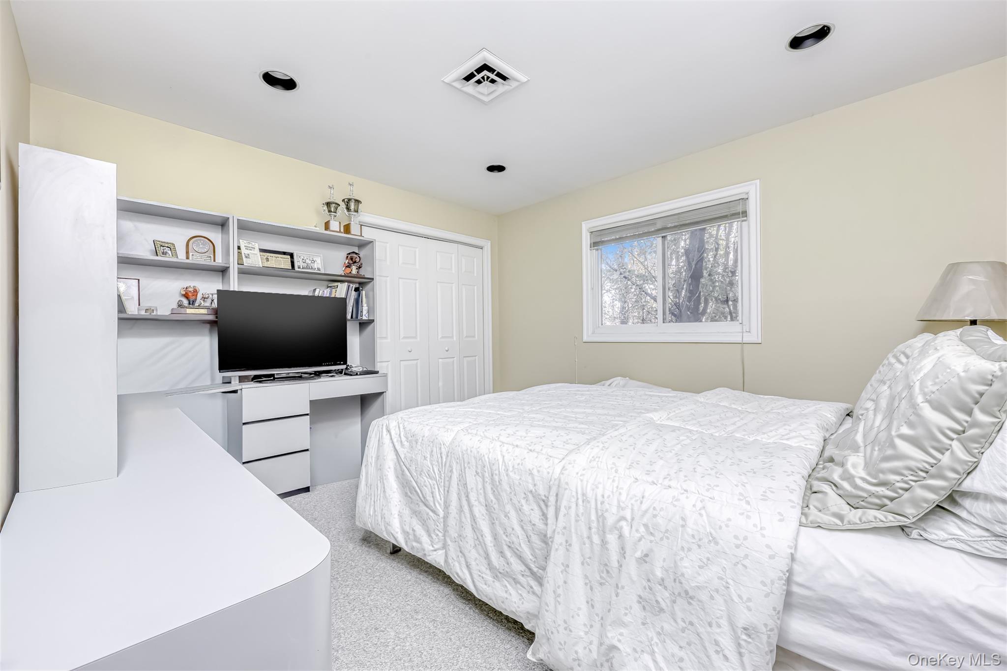 Single Family Kings Gate Road Rockland County, NY 10901, MLS-996858-15