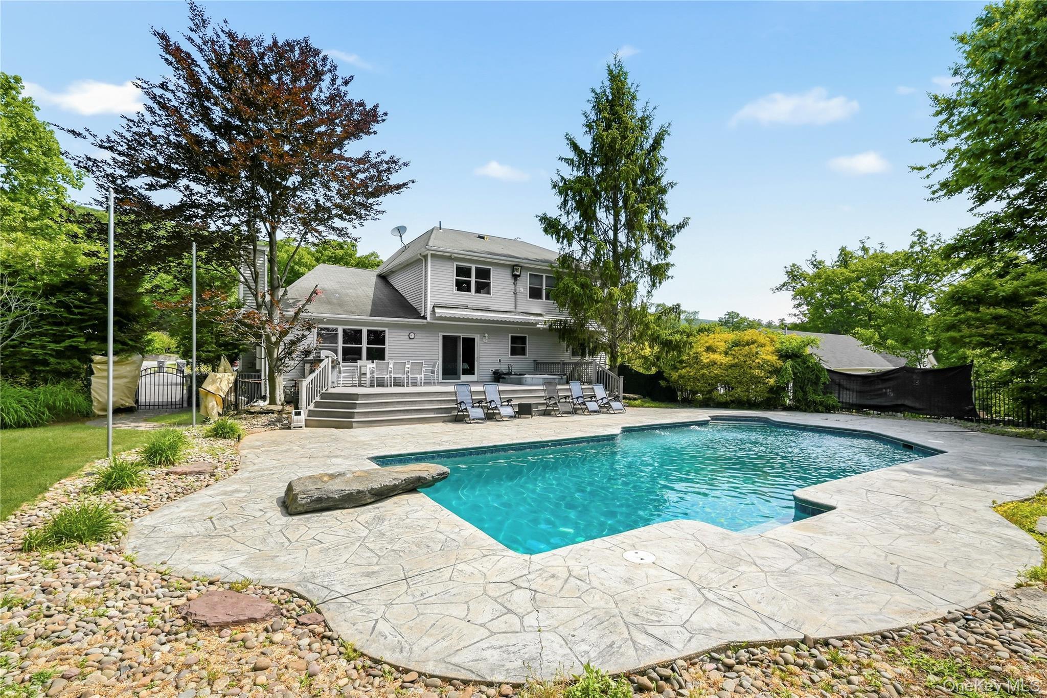 Single Family Country Hollow  Orange County, NY 10930, MLS-996875-42
