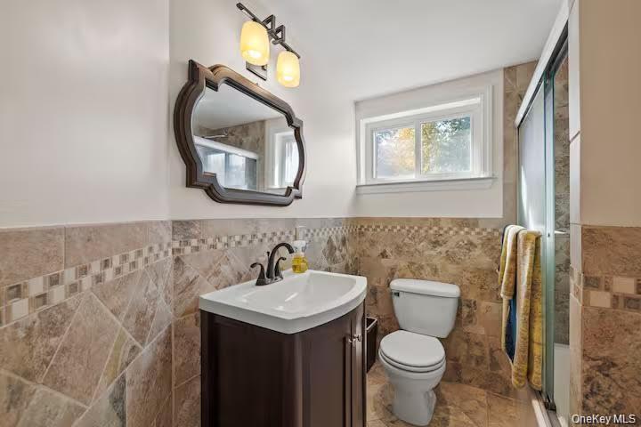 Single Family Wayne Avenue Westchester County, NY 10596, MLS-996916-18