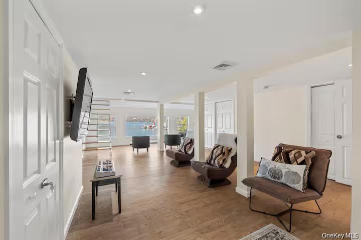 Single Family Wayne Avenue Westchester County, NY 10596, MLS-996916-21