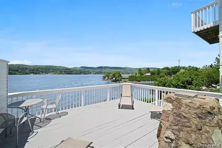 Single Family Wayne Avenue Westchester County, NY 10596, MLS-996916-26