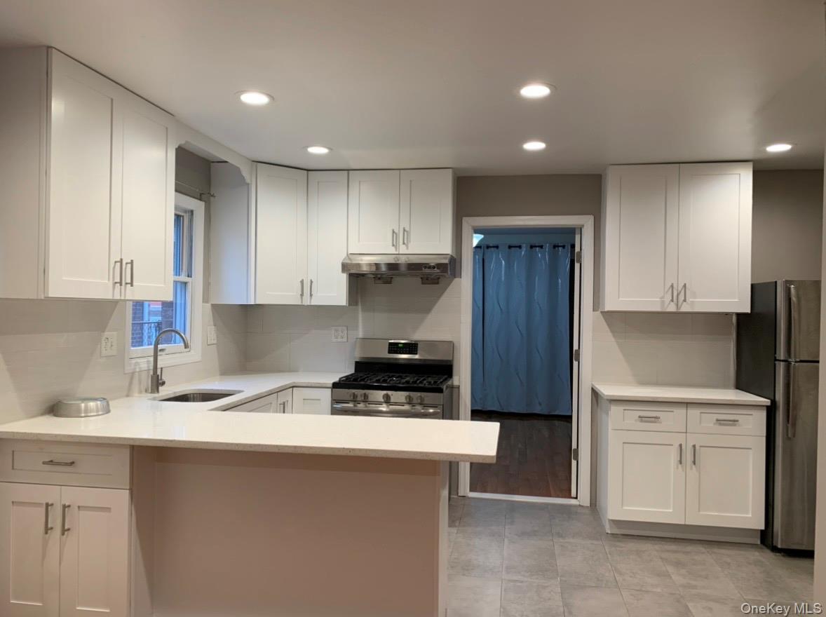 Single Family 123rd Street Queens, NY 11356, MLS-996920-16