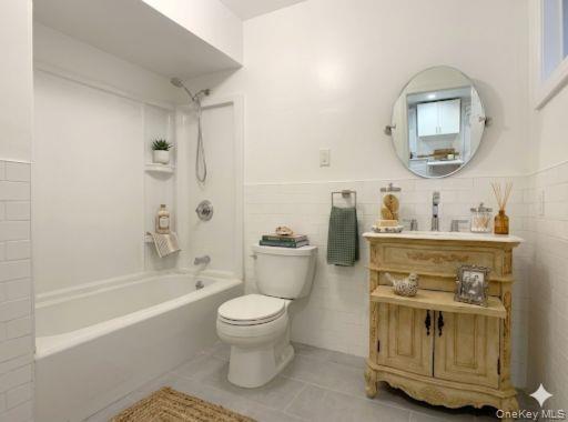 Single Family 123rd Street Queens, NY 11356, MLS-996920-5
