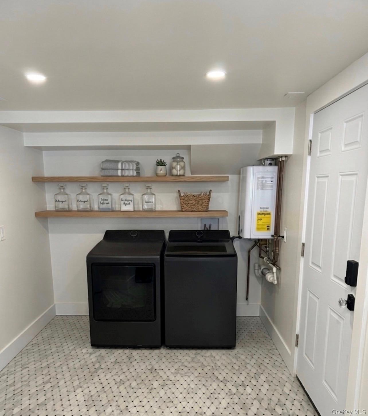 Single Family Lucerne  Bronx, NY 10465, MLS-996932-27