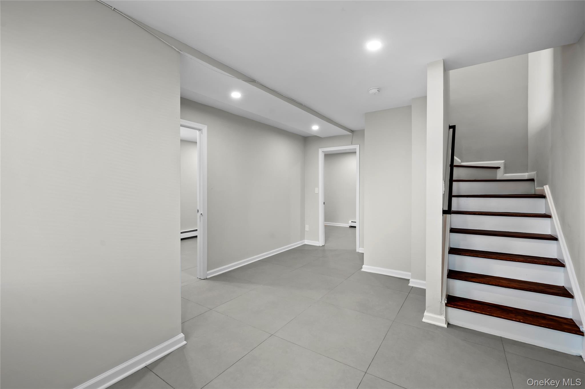 Single Family Lawton  Bronx, NY 10465, MLS-996956-13