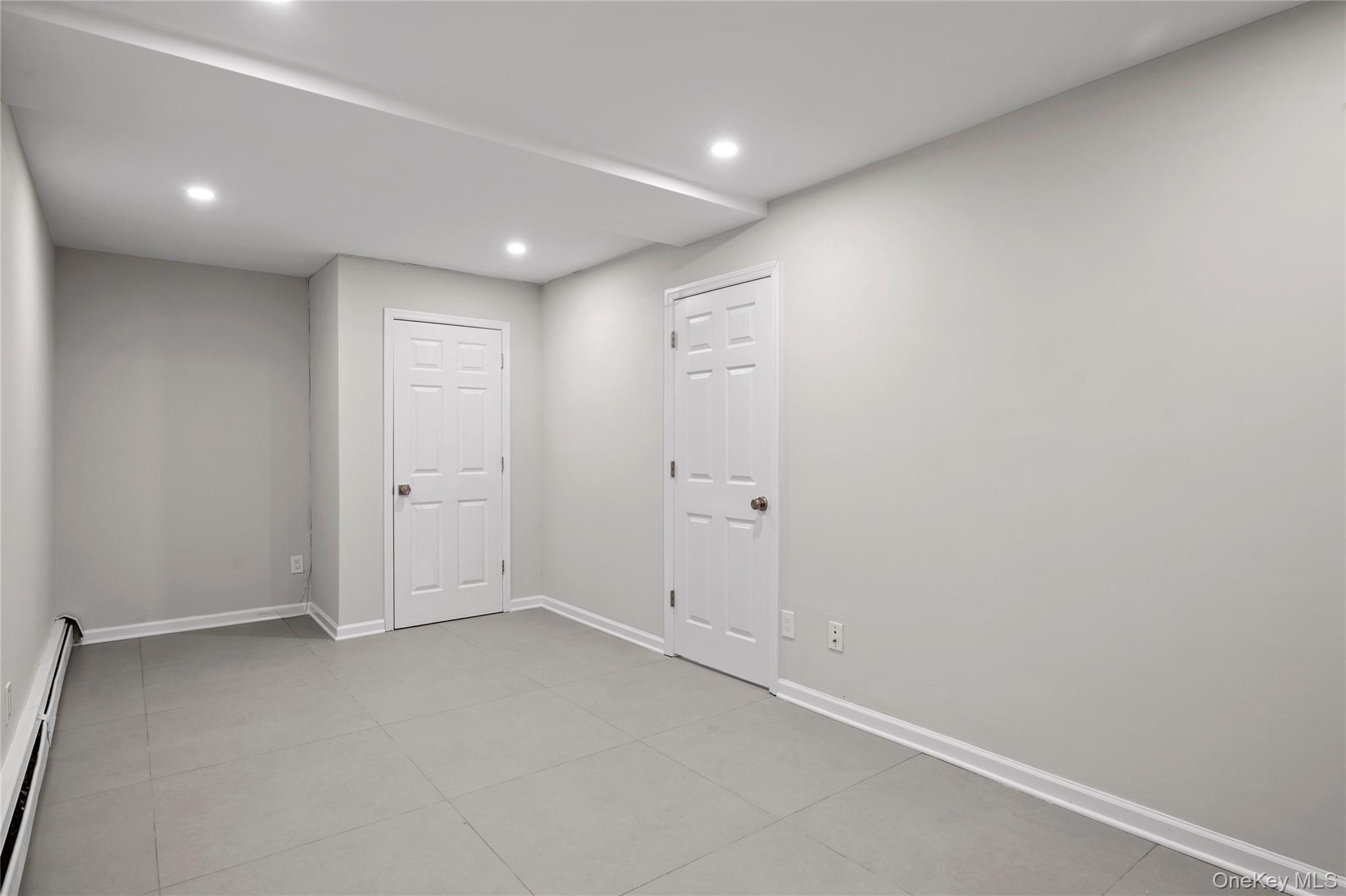 Single Family Lawton  Bronx, NY 10465, MLS-996956-18