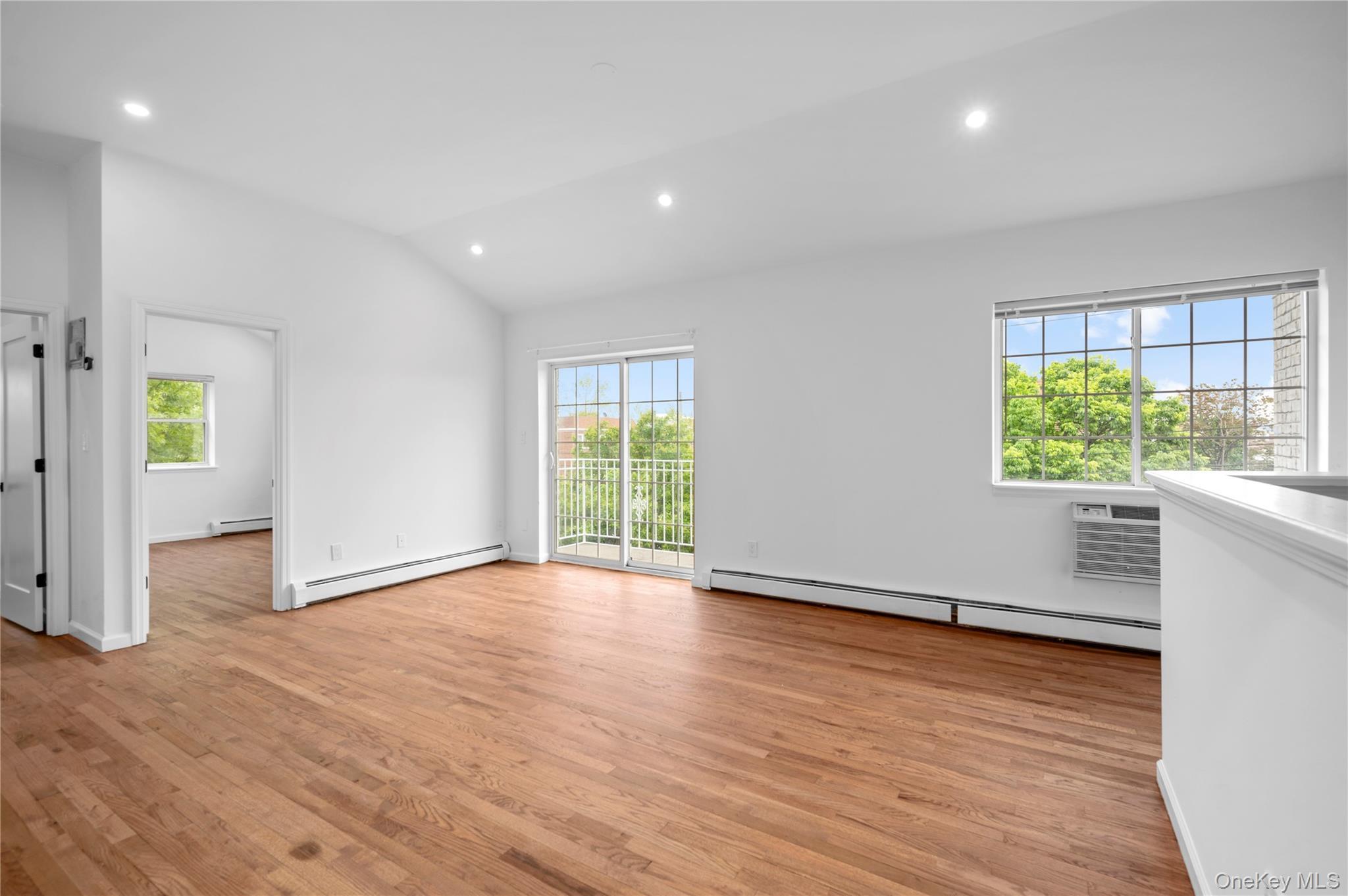 Single Family Lawton  Bronx, NY 10465, MLS-996956-27