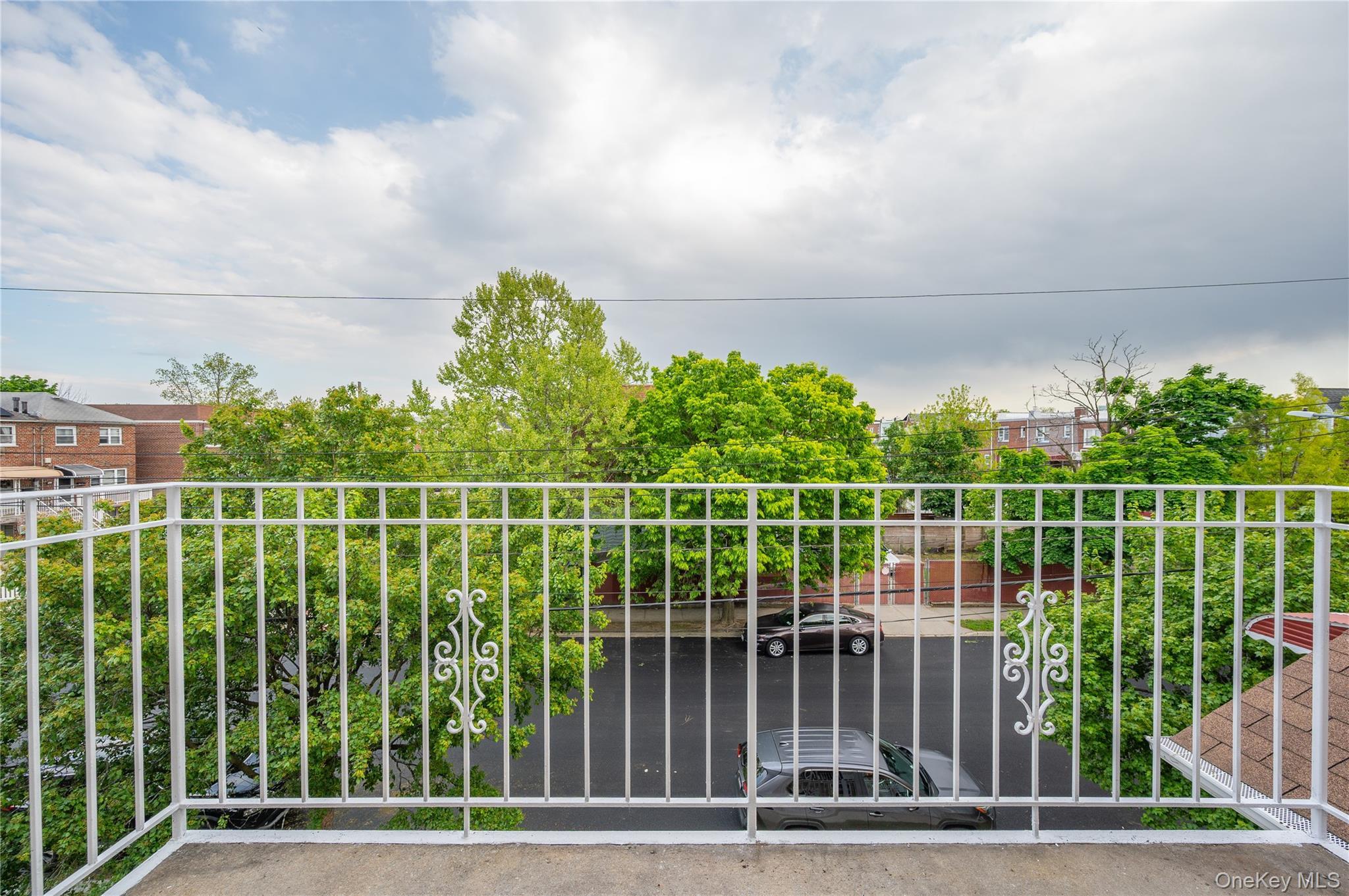 Single Family Lawton  Bronx, NY 10465, MLS-996956-30