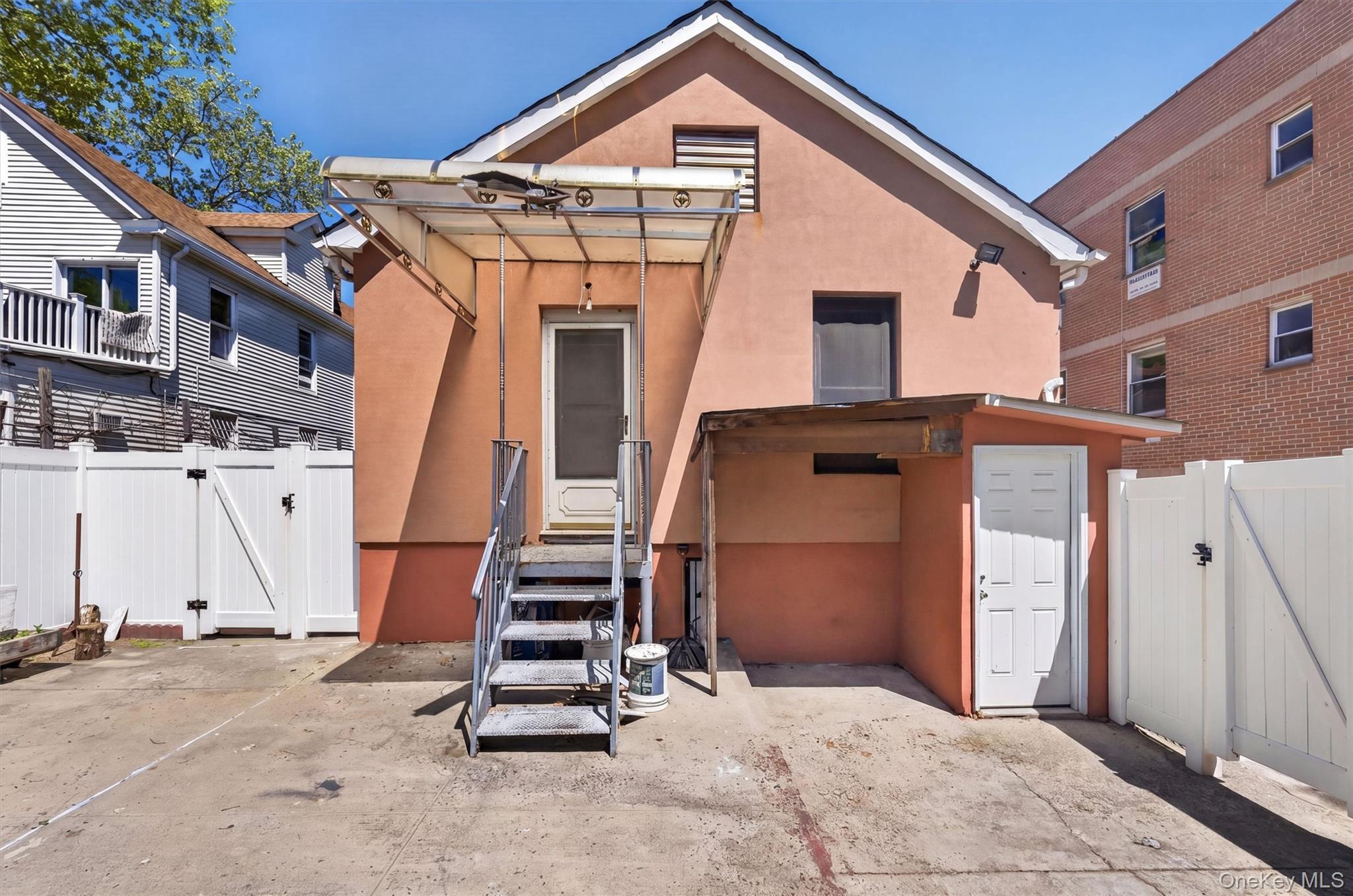 Single Family Lacombe  Bronx, NY 10473, MLS-996972-22