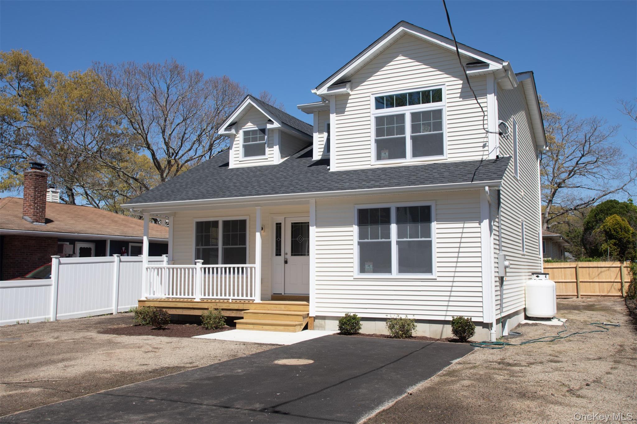 Single Family Dressel Suffolk County, NY 11950, MLS-997014-2