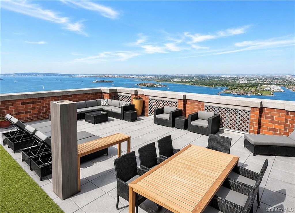 Condo West  Manhattan, NY 10004, MLS-997063-18