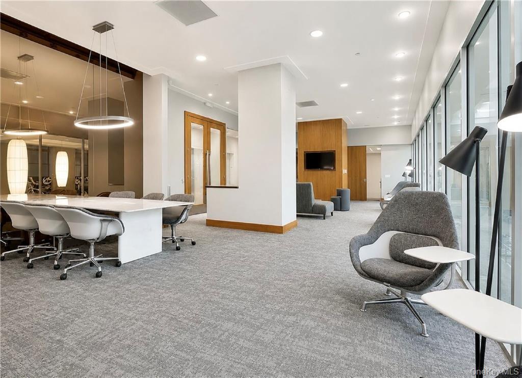 Condo West  Manhattan, NY 10004, MLS-997063-20