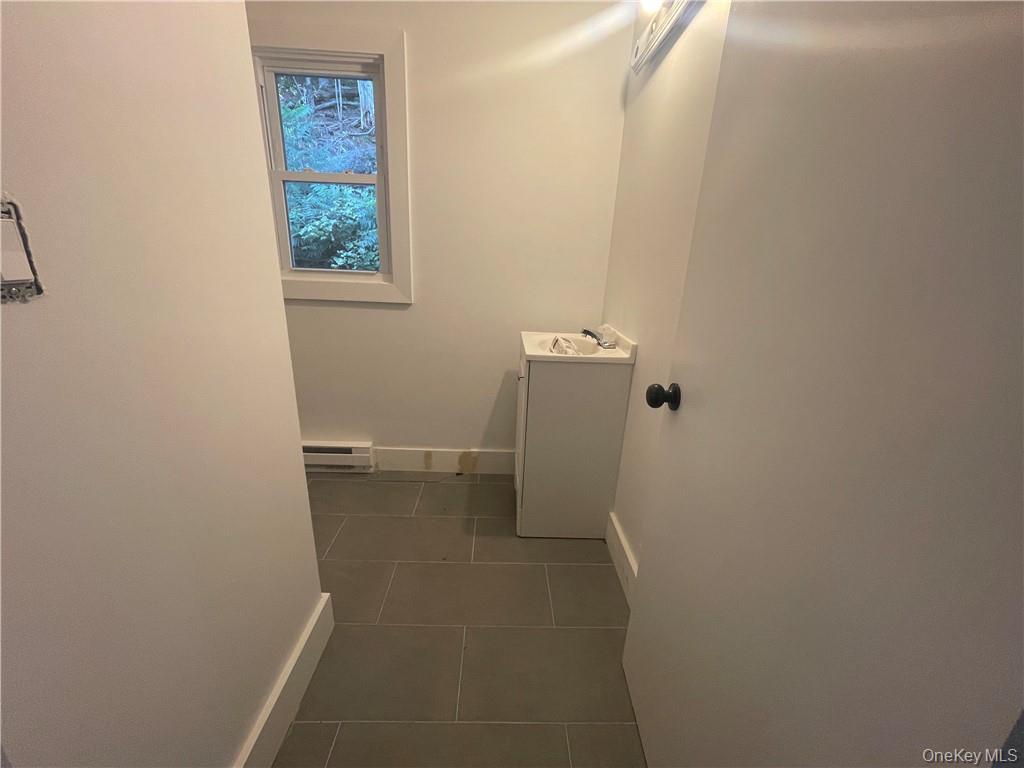 Single Family Mccune Place  Sullivan County, NY 12790, MLS-997065-11