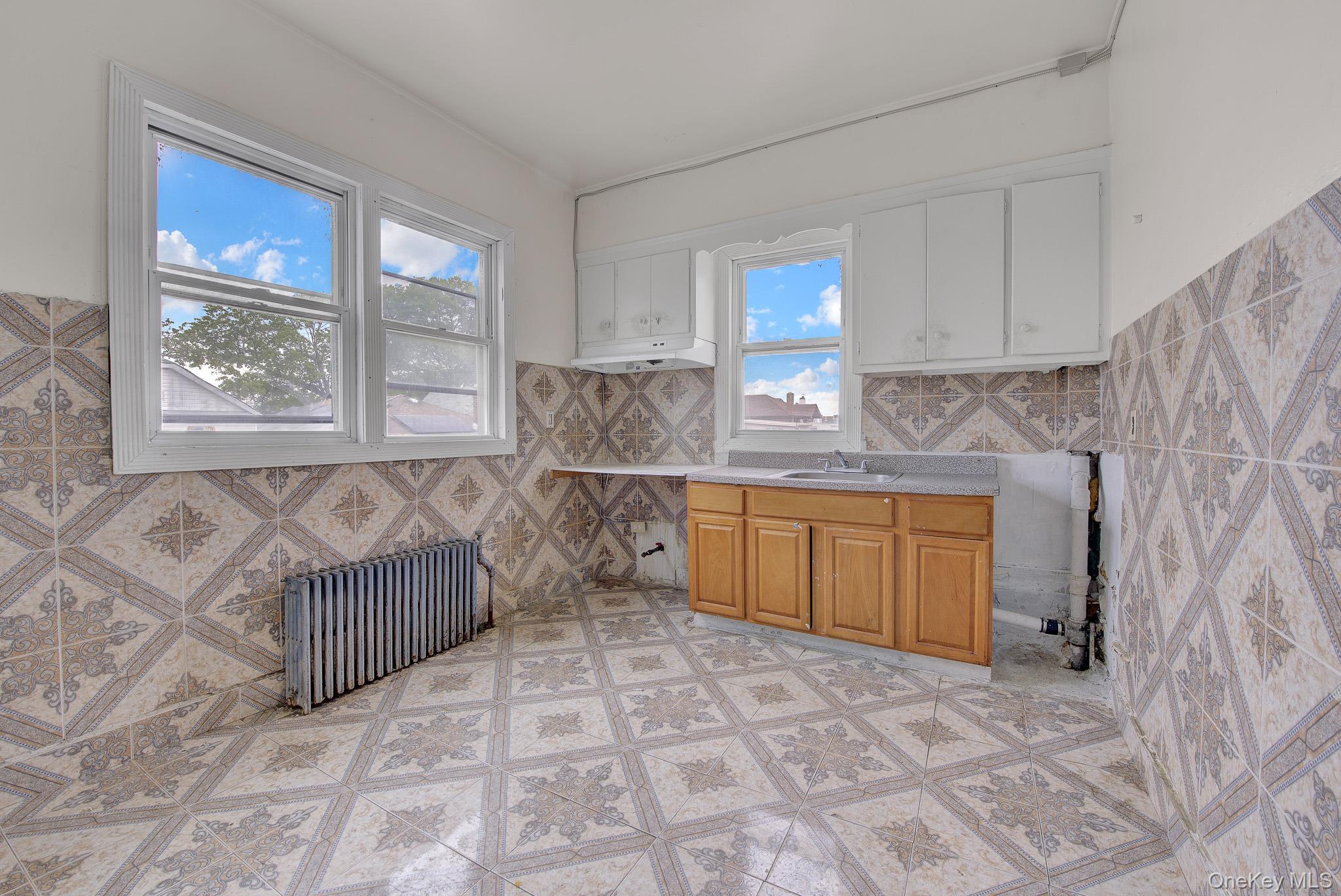 Single Family 164th Queens, NY 11358, MLS-997086-22