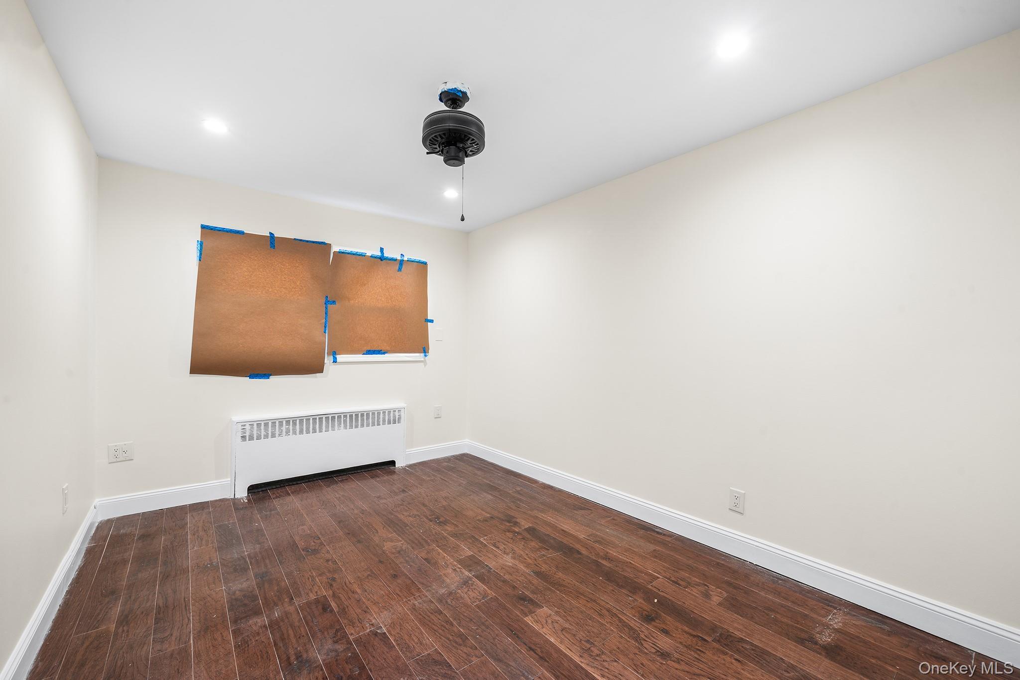Single Family Beach 48th Queens, NY 11691, MLS-997129-13