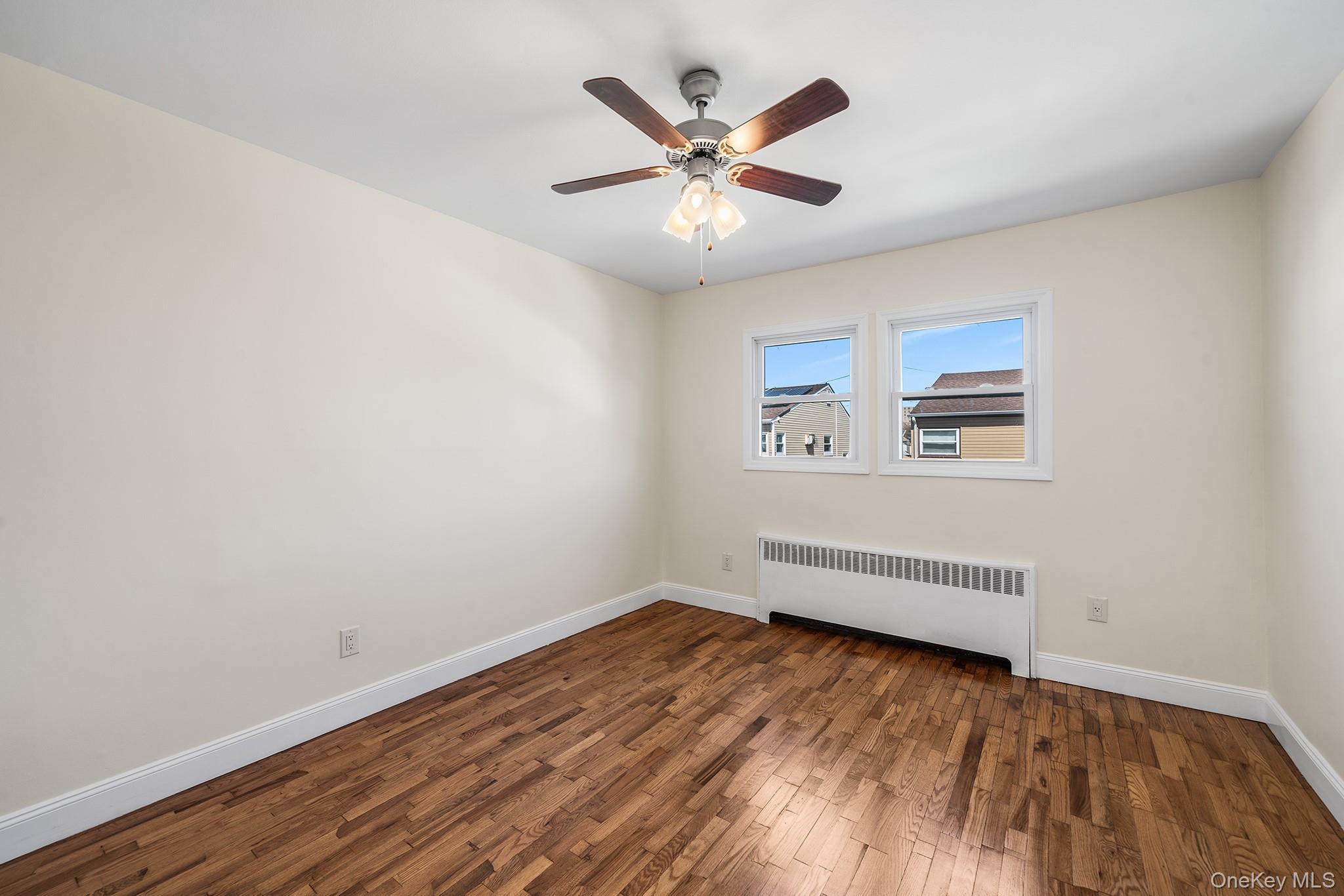 Single Family Beach 48th Queens, NY 11691, MLS-997129-16