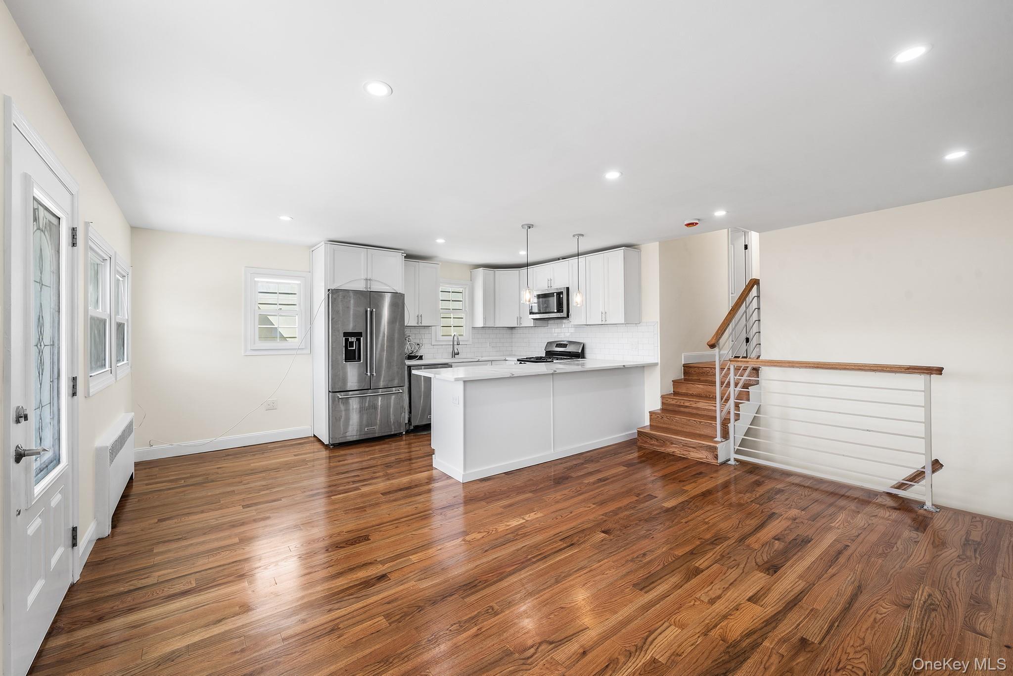 Single Family Beach 48th Queens, NY 11691, MLS-997129-3