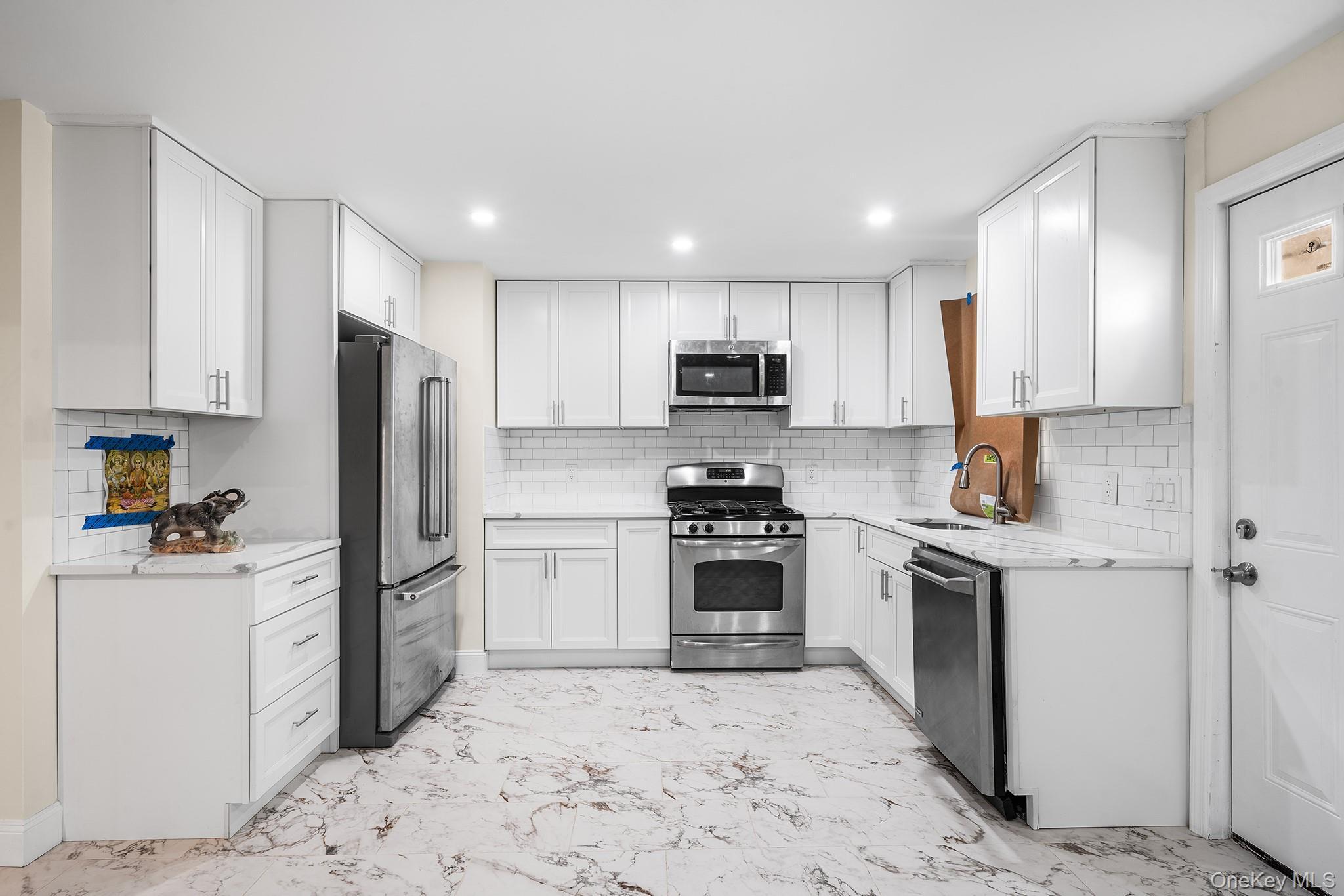 Single Family Beach 48th Queens, NY 11691, MLS-997129-9