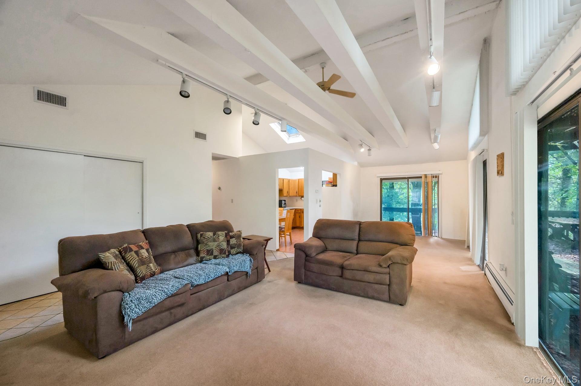 Single Family Gnarled Hollow Road Suffolk County, NY 11733, MLS-997131-19
