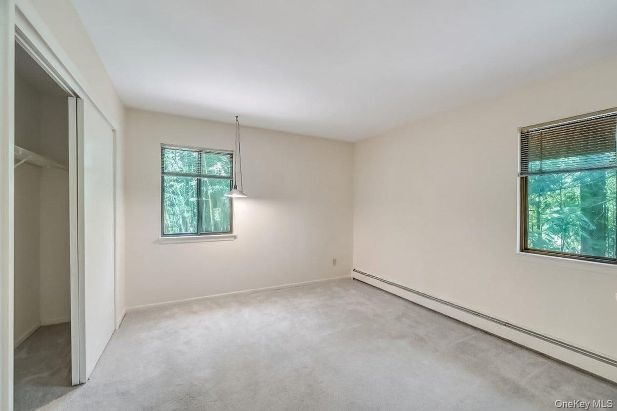 Single Family Gnarled Hollow Road Suffolk County, NY 11733, MLS-997131-25