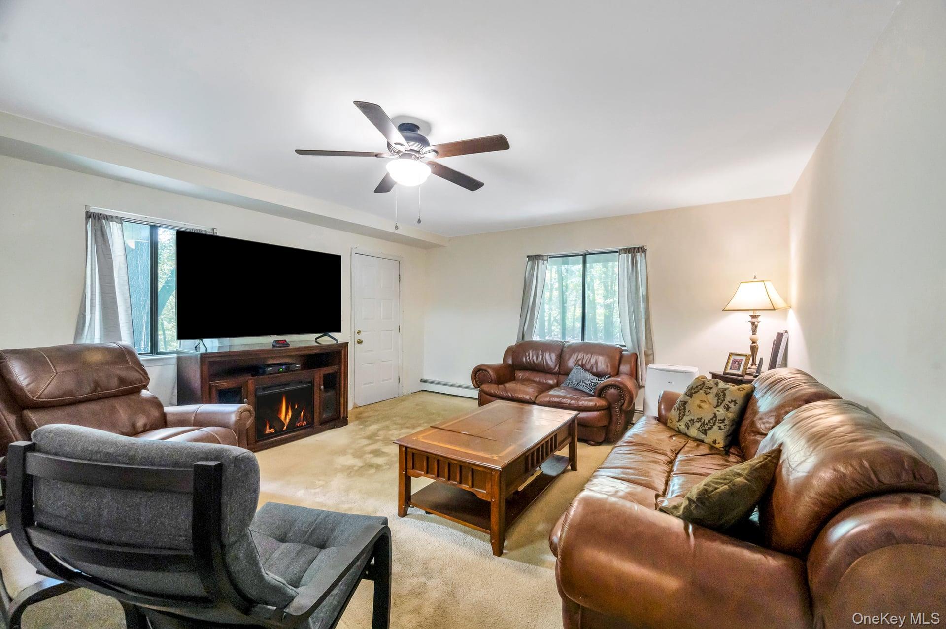 Single Family Gnarled Hollow Road Suffolk County, NY 11733, MLS-997131-33