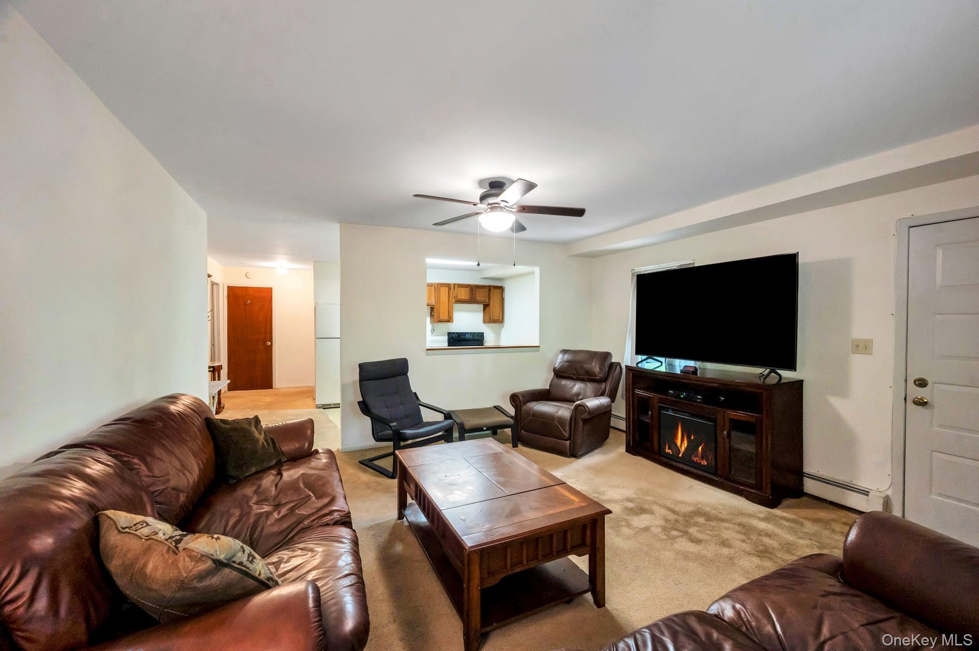 Single Family Gnarled Hollow Road Suffolk County, NY 11733, MLS-997131-34