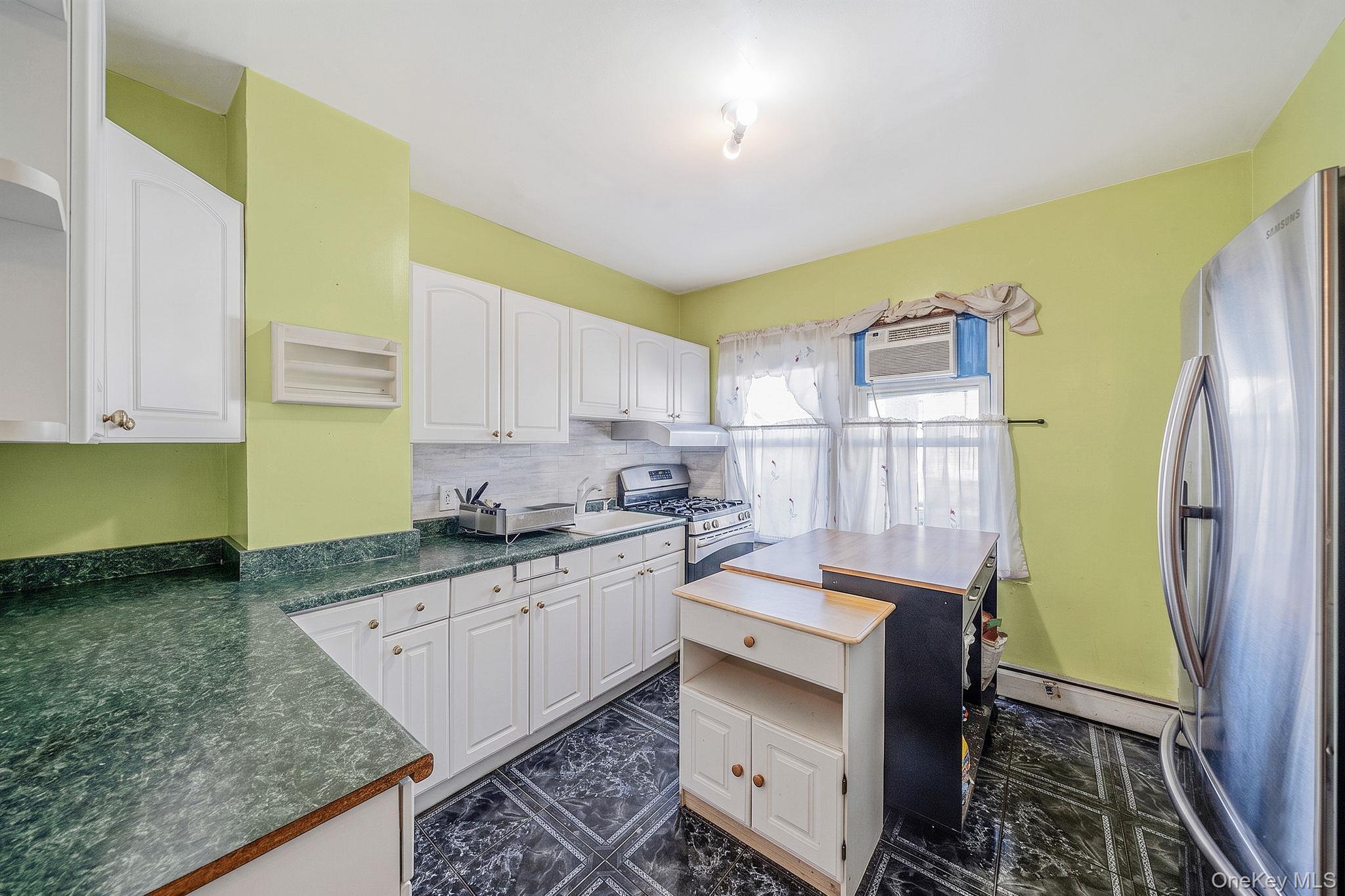 Single Family 120th Queens, NY 11420, MLS-997139-22