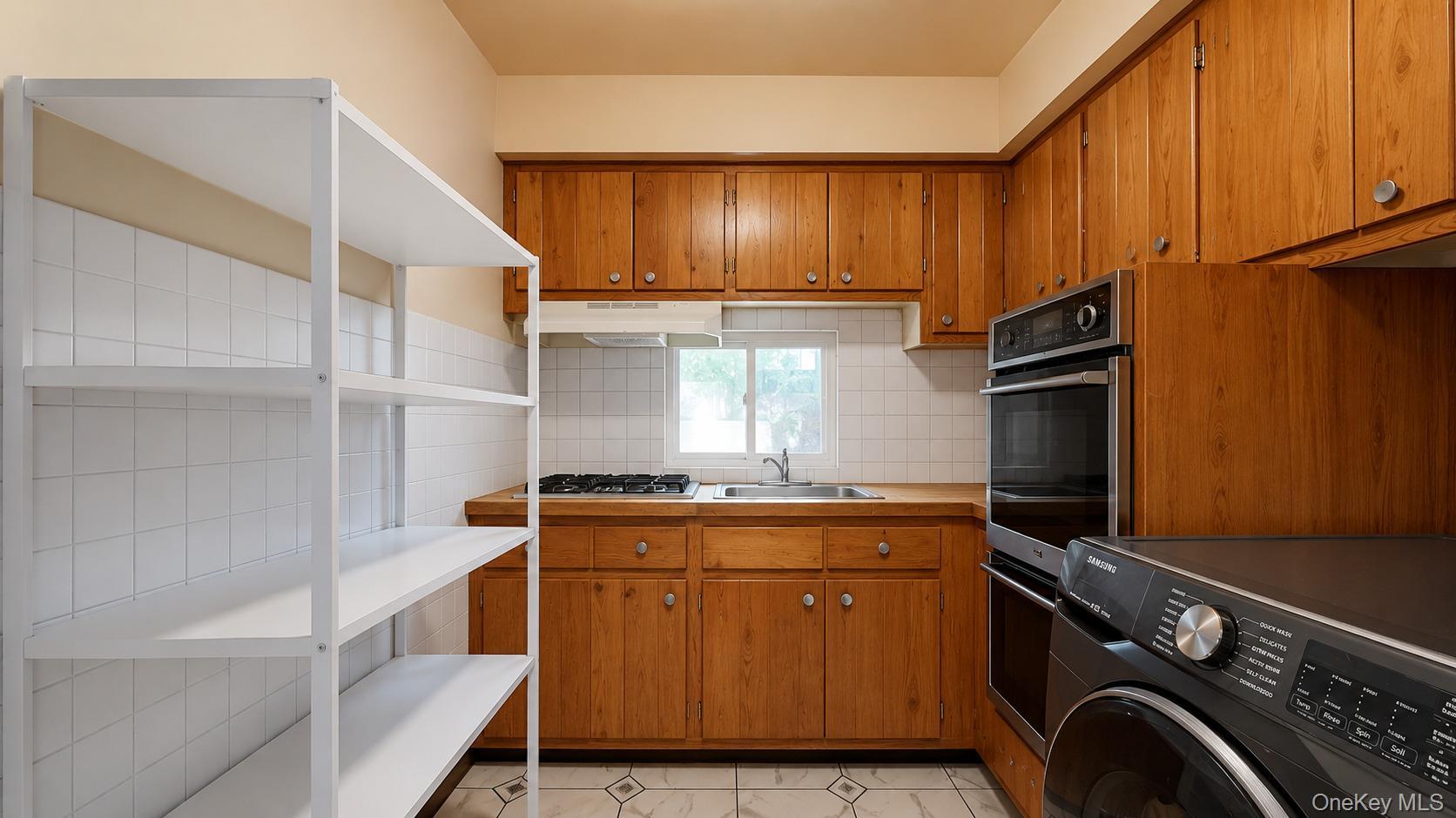 Single Family Schenck Brooklyn, NY 11207, MLS-997152-6