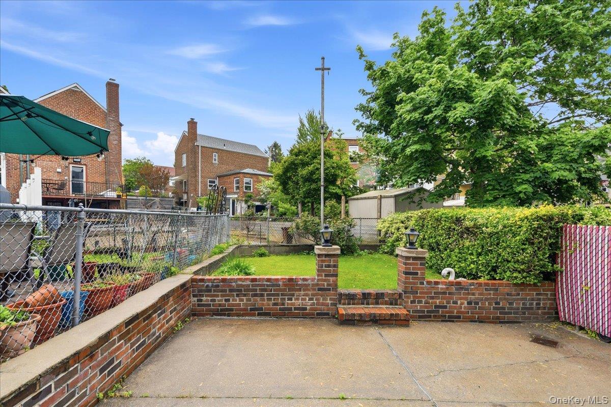 Single Family Hobart Bronx, NY 10461, MLS-997203-3