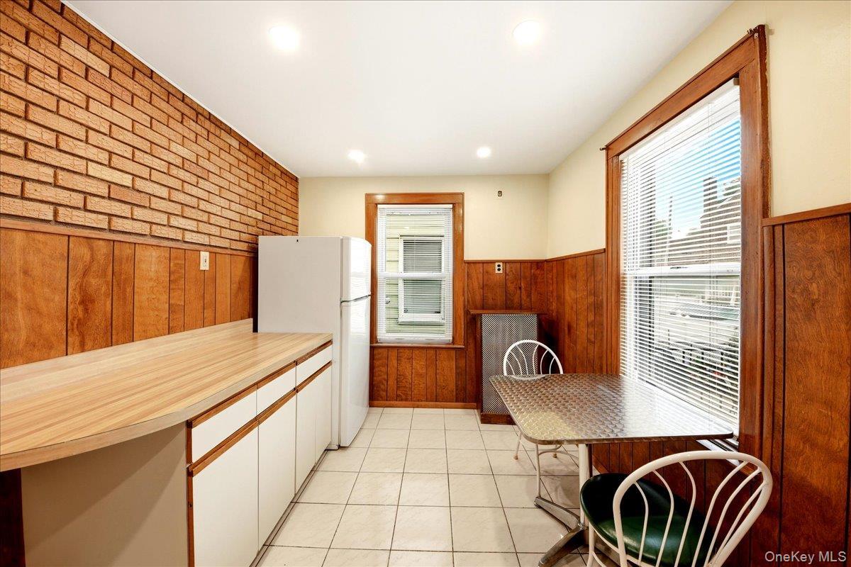Single Family Hobart Bronx, NY 10461, MLS-997203-9