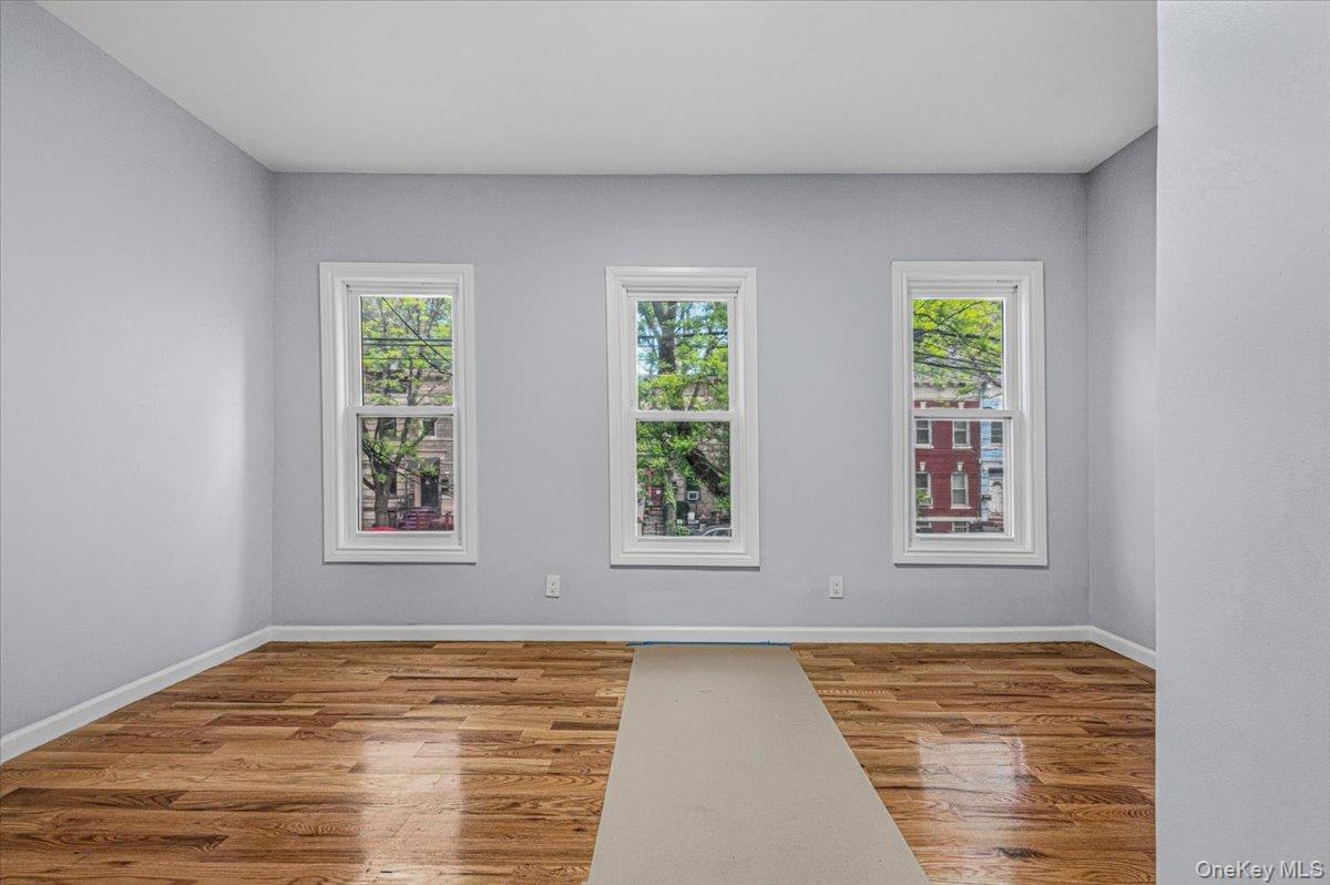 Single Family Bergen Brooklyn, NY 11233, MLS-997250-11