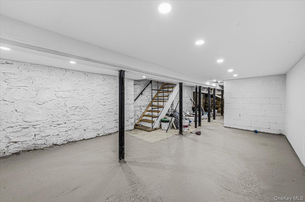 Single Family Bergen Brooklyn, NY 11233, MLS-997250-19