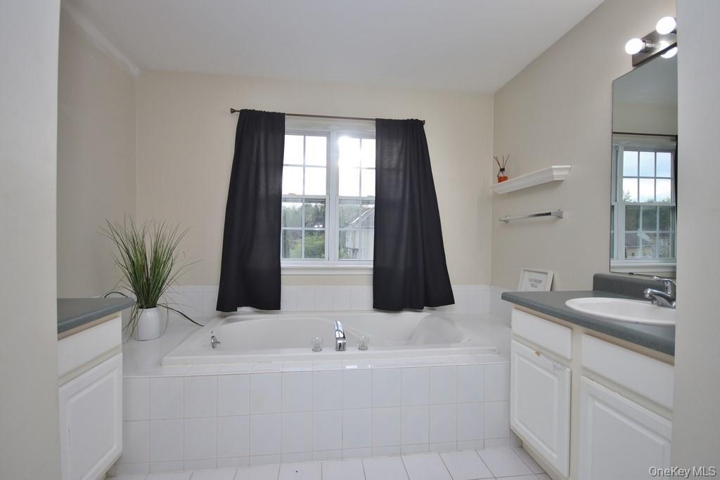 Single Family Alix Drive Orange County, NY 12550, MLS-997270-41