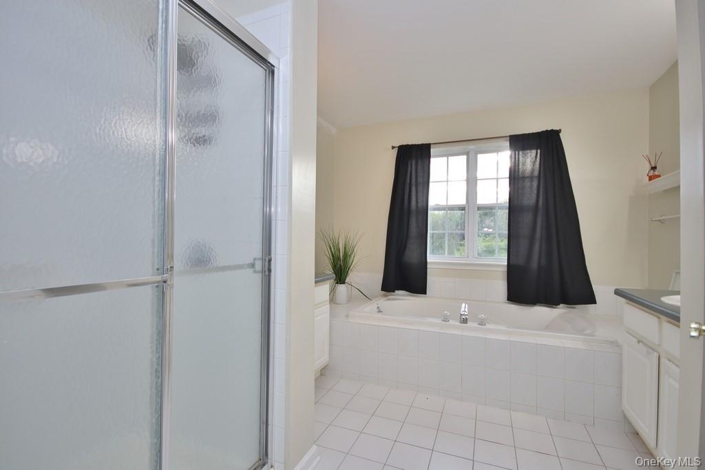 Single Family Alix Drive Orange County, NY 12550, MLS-997270-42