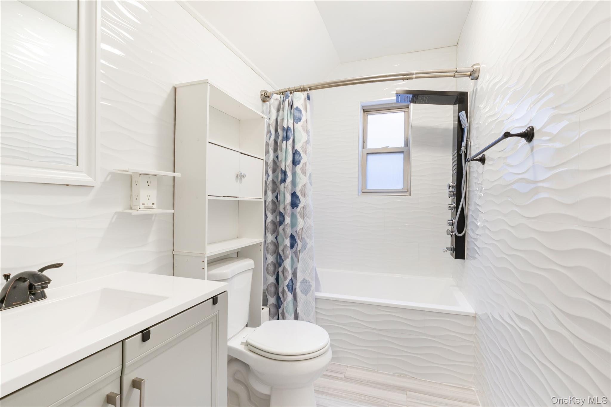 Single Family Yates Bronx, NY 10461, MLS-997294-11