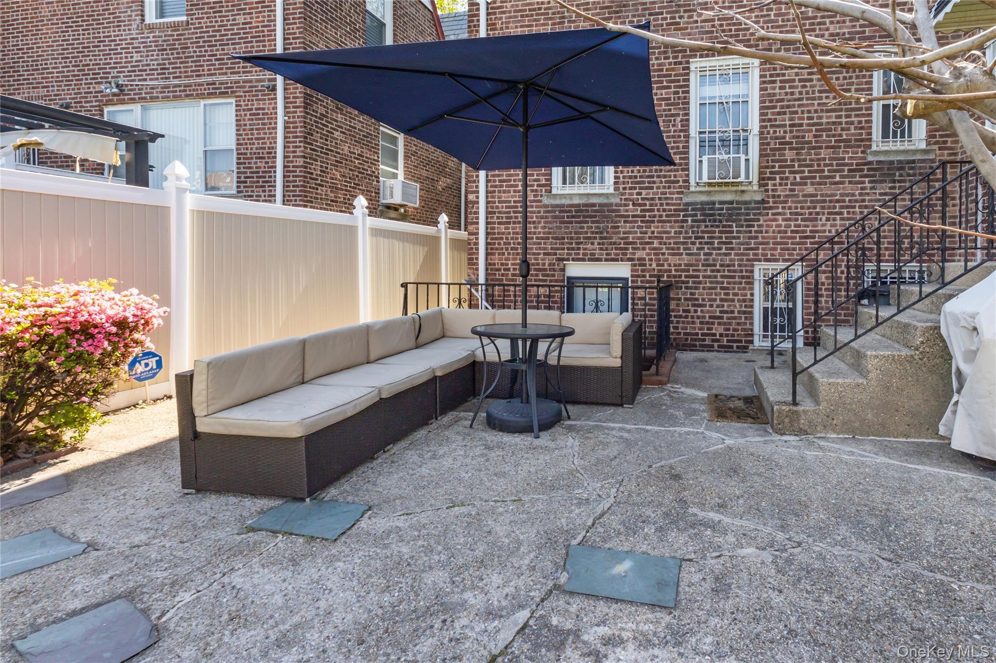 Single Family Yates Bronx, NY 10461, MLS-997294-38