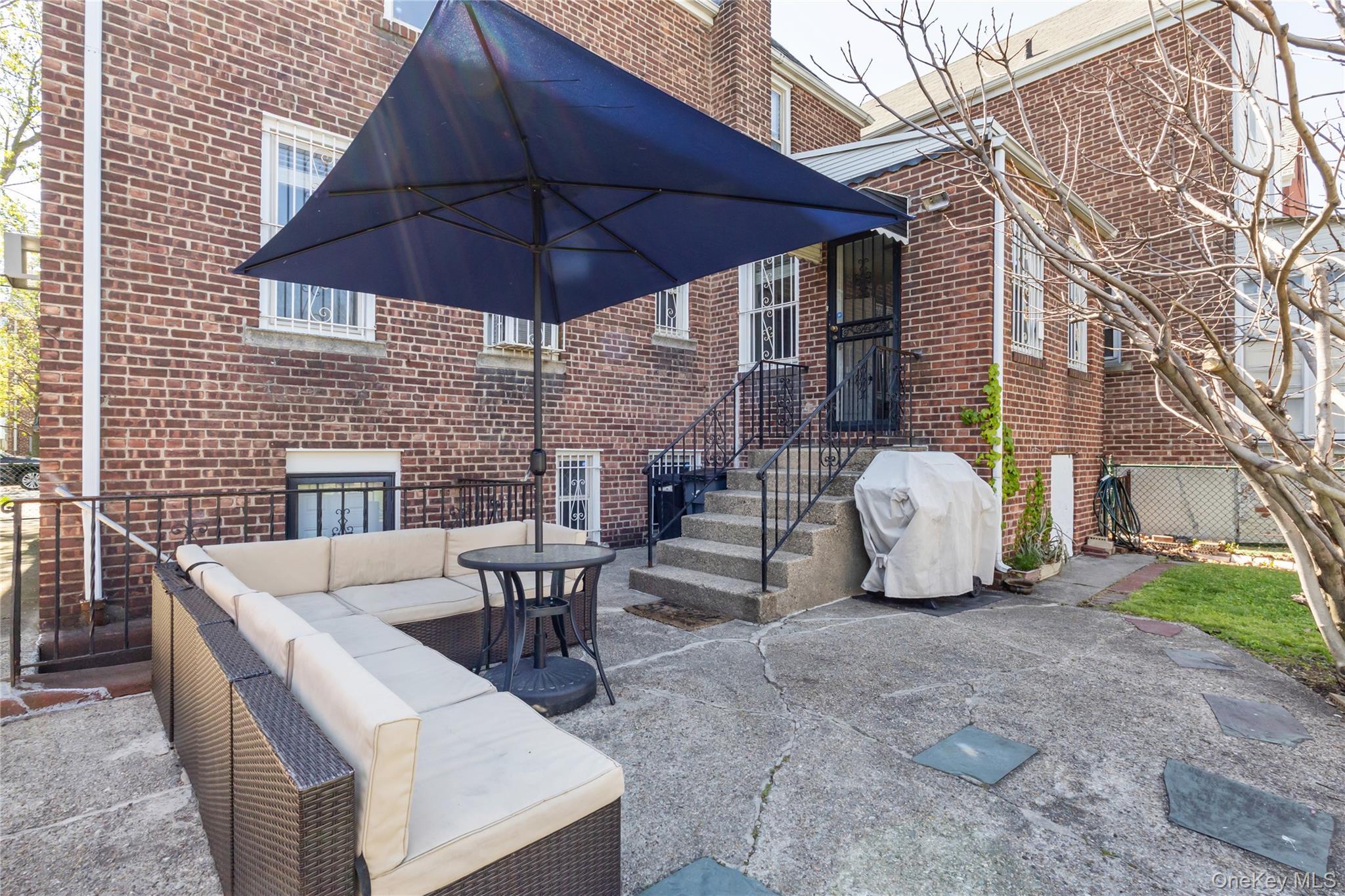 Single Family Yates Bronx, NY 10461, MLS-997294-39