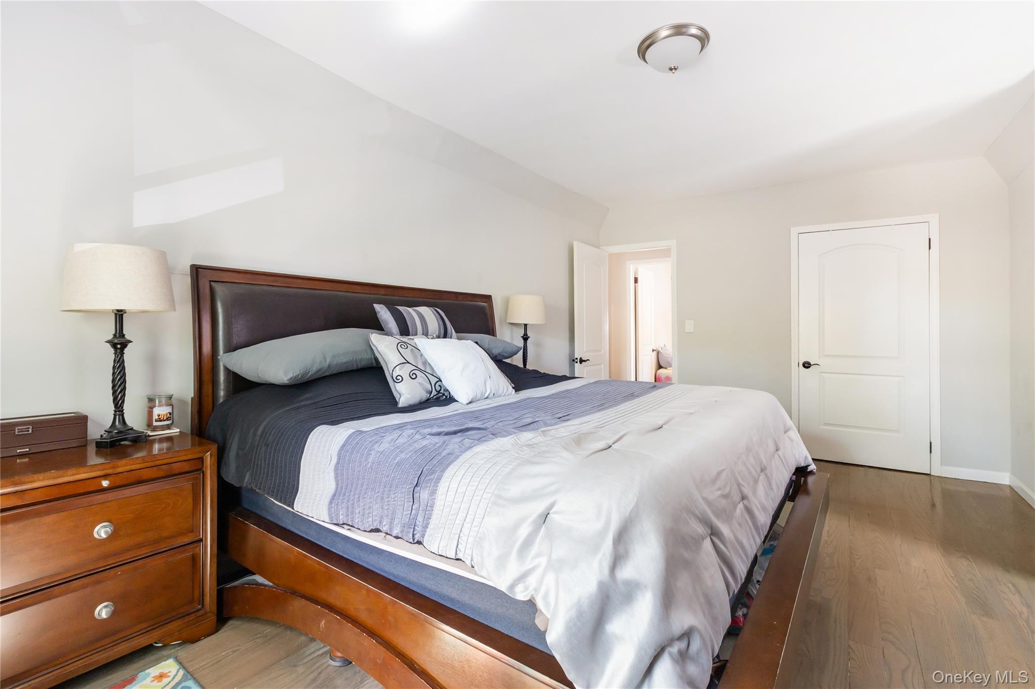 Single Family Yates Bronx, NY 10461, MLS-997294-4
