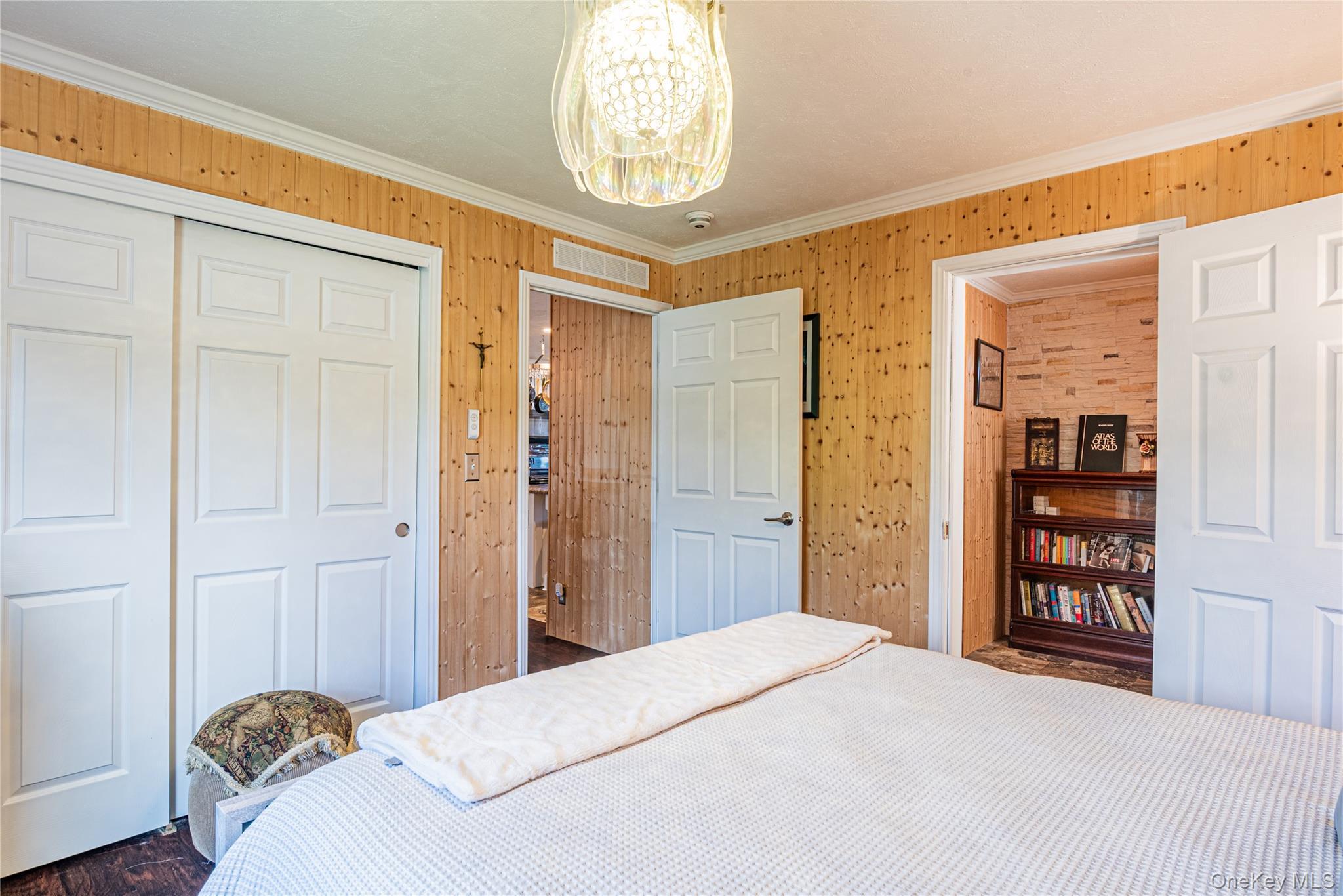 Single Family Gina Drive  Dutchess County, NY 12522, MLS-997318-21