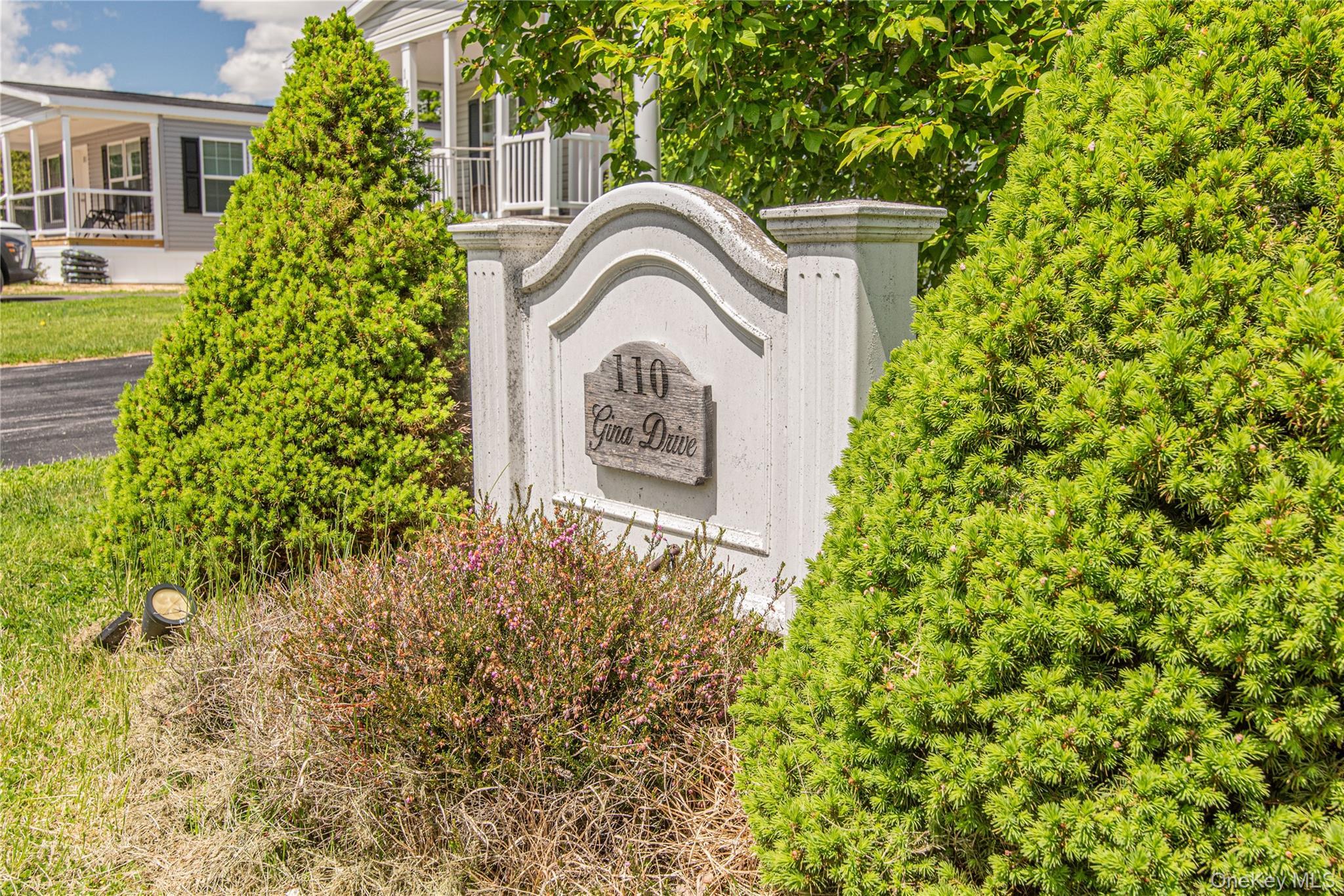 Single Family Gina Drive  Dutchess County, NY 12522, MLS-997318-3