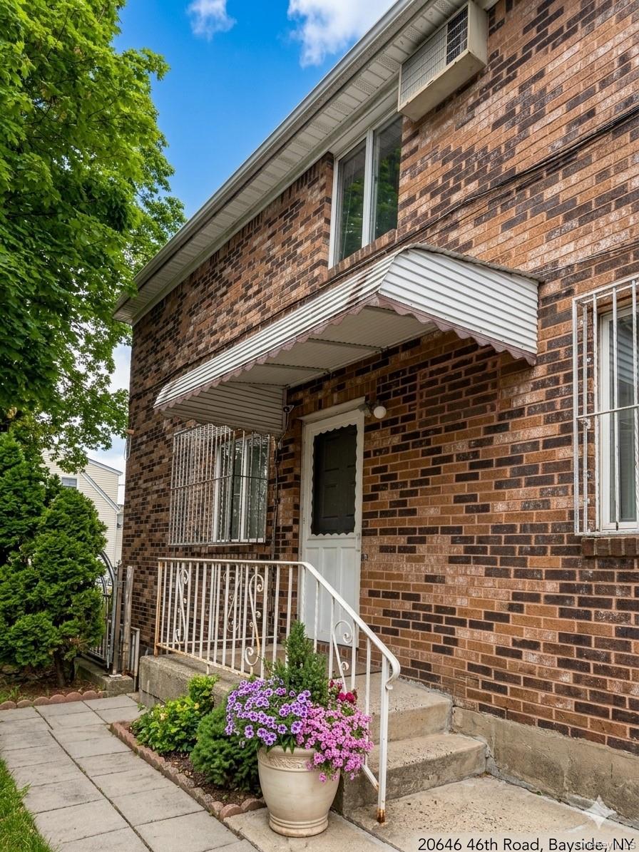 Single Family 46th Road Queens, NY 11361, MLS-997331-2