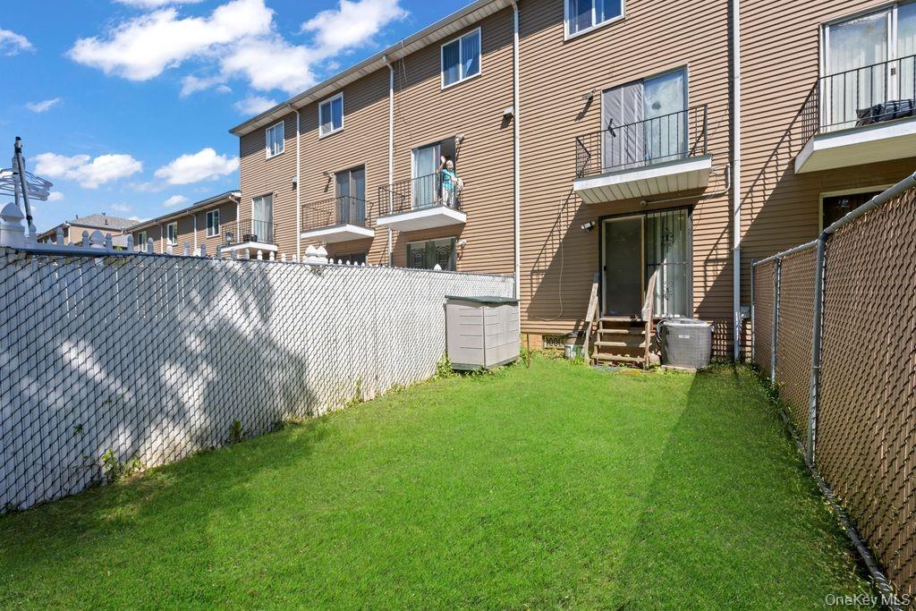 Single Family Long Pond Staten Island, NY 10304, MLS-997347-27